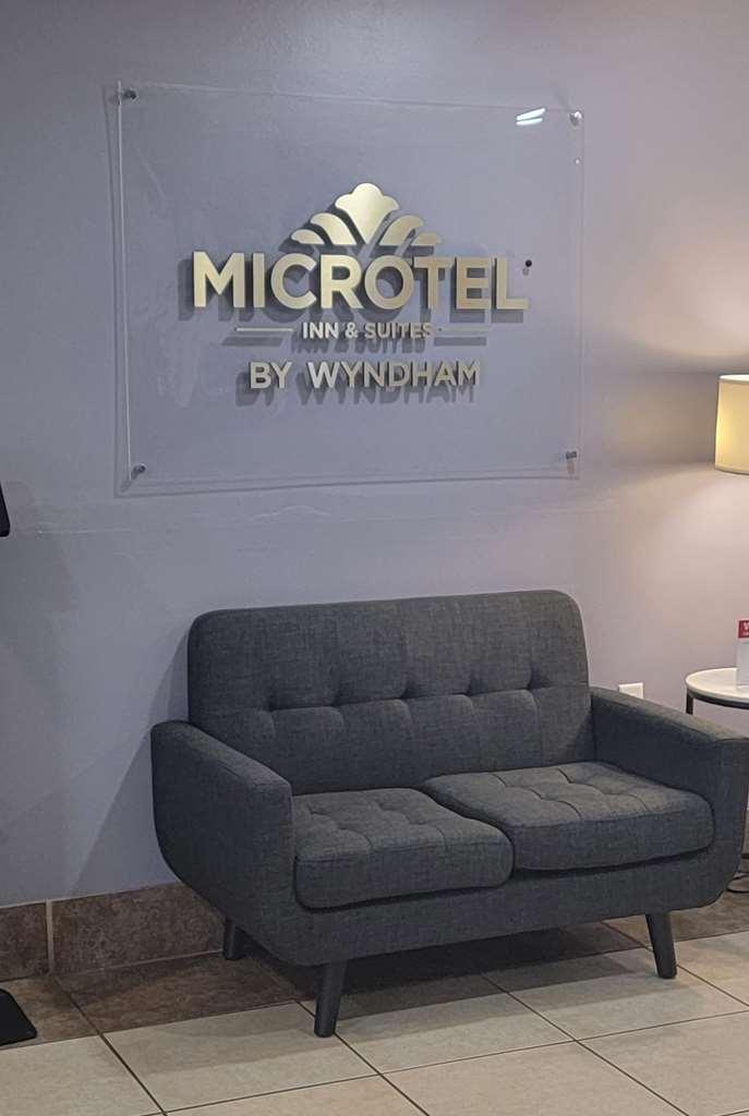 Microtel Inn & Suites By Wyndham Gardendale Interior foto